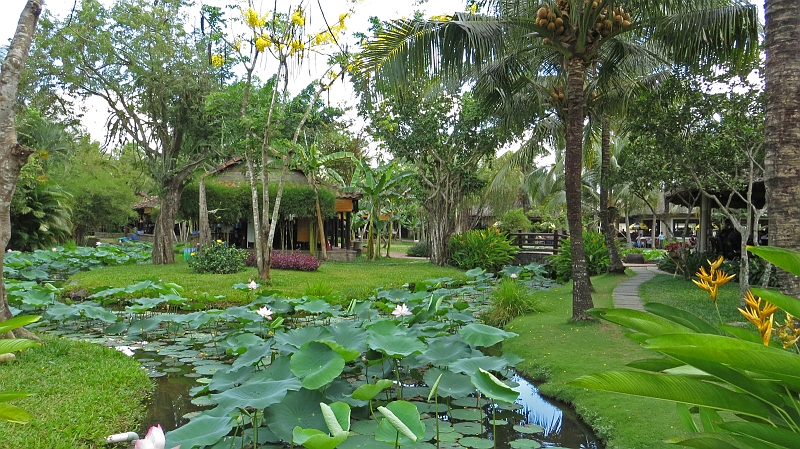 6-mekong-02.jpg - Raststtte auf der Fahrt von Saigon nach Can Tho