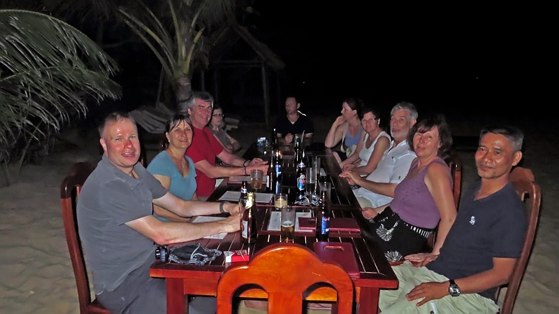 7-phu-quoc-05.jpg - Abendessen im Strandrestaurant
